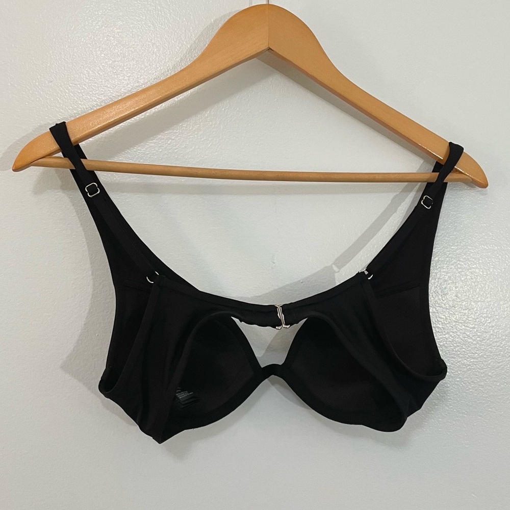 H&M Black Plunge Push-Up Padded Bikini Top Swim Beach Basic Minimalist 34B Small - Picture 4 of 5